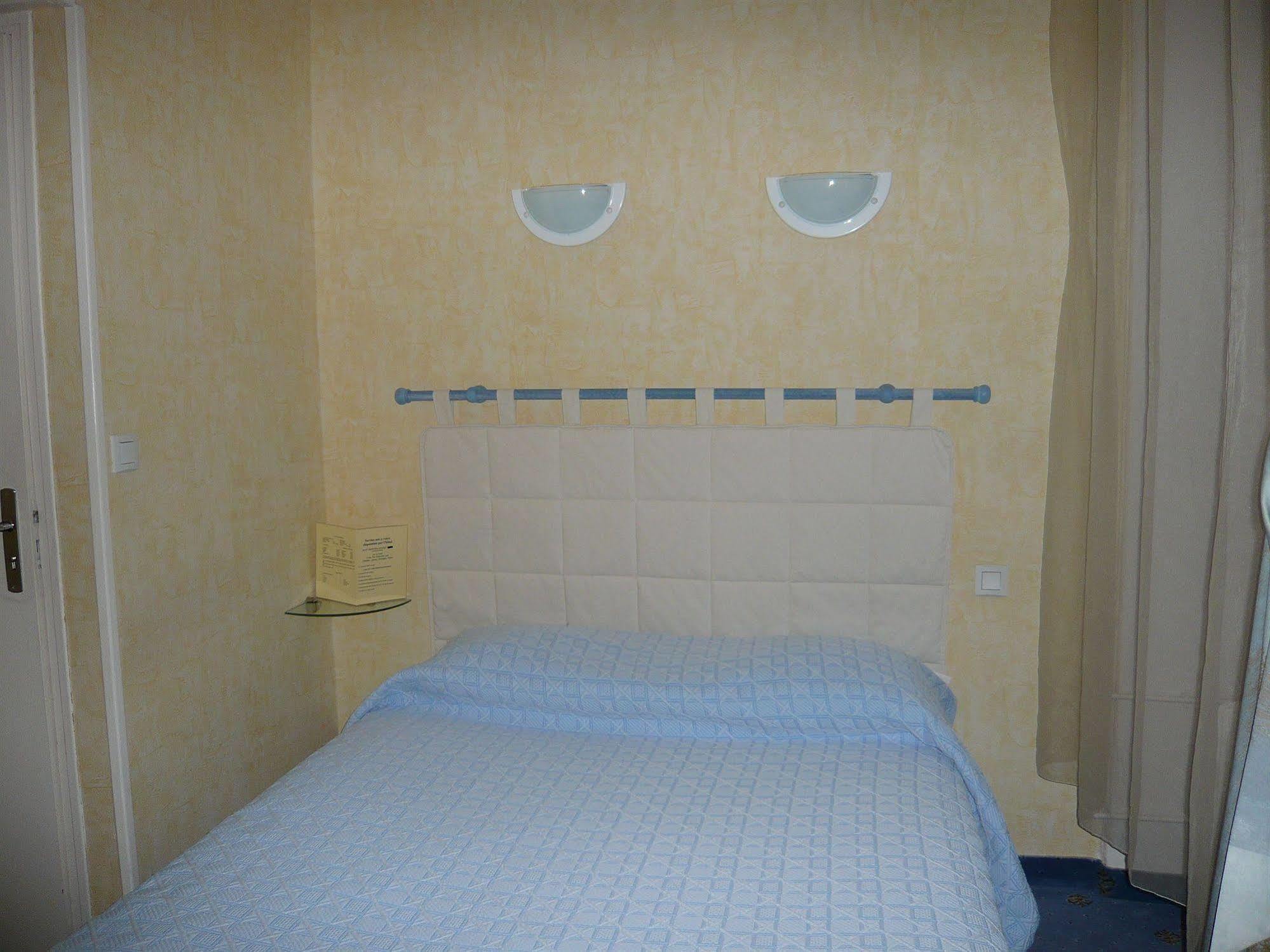 Hotel - Restaurant Saint Jacques บลัวส์ ภายนอก รูปภาพ