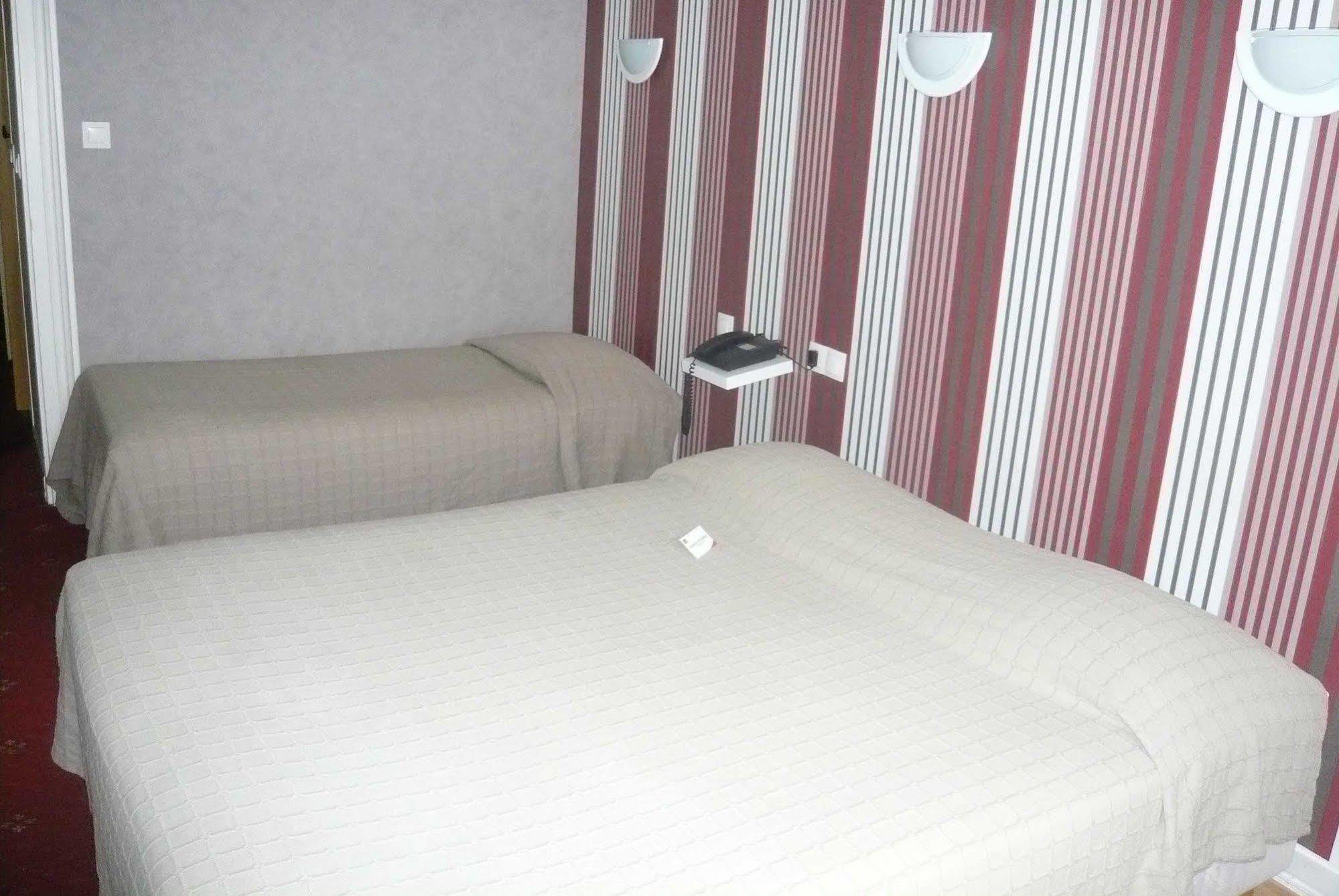 Hotel - Restaurant Saint Jacques บลัวส์ ภายนอก รูปภาพ