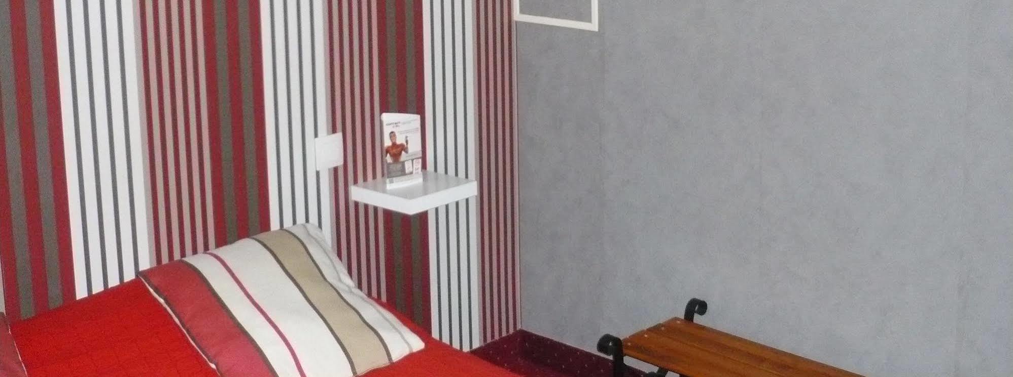 Hotel - Restaurant Saint Jacques บลัวส์ ภายนอก รูปภาพ